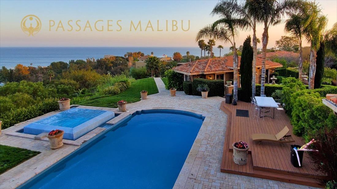 Passages Malibu Logo